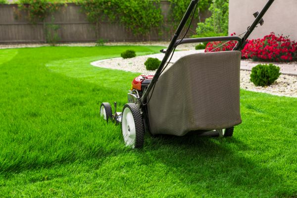 Grass Mowing in North Canton